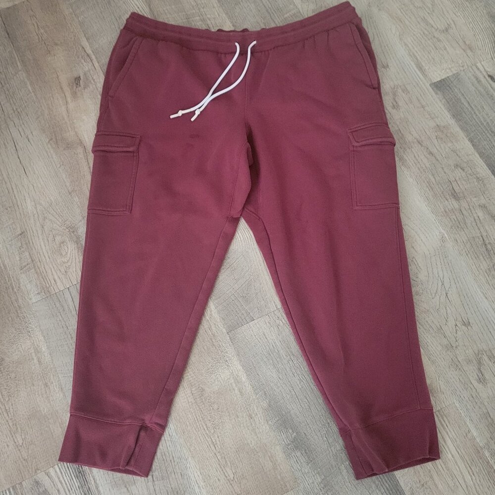 Comfy Maron Sweat Joggers